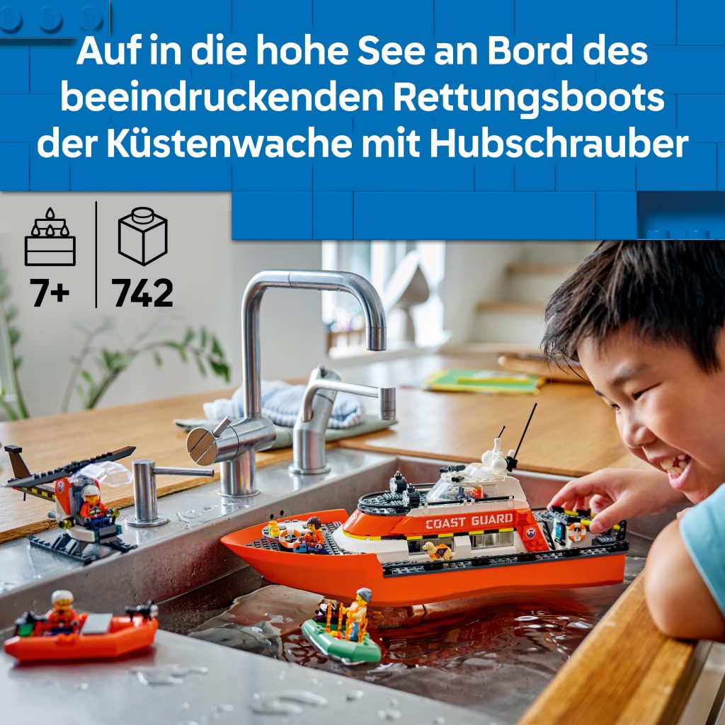 Produktabbildung Rettungsboot der Küstenwache mit Hubschrauber