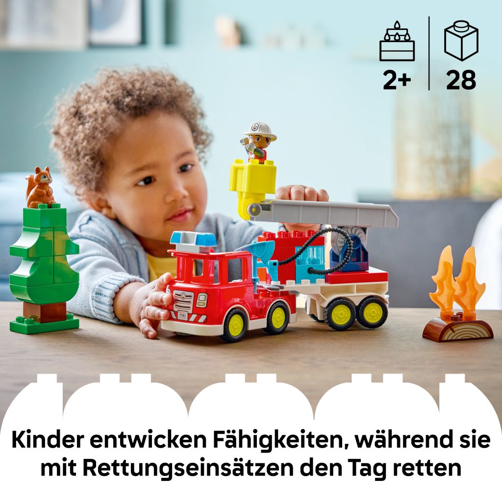 Produktabbildung Löschauto mit Schlauch und Feuerwehrmann