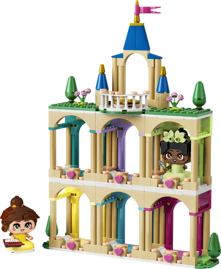 Die Mini-Prinzessinnen Belle und Tiana mit ihrem Schloss