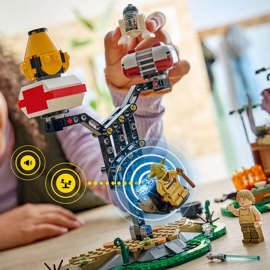 Produktabbildung SMART Play™: Jedi-Training an Yodas Hütte