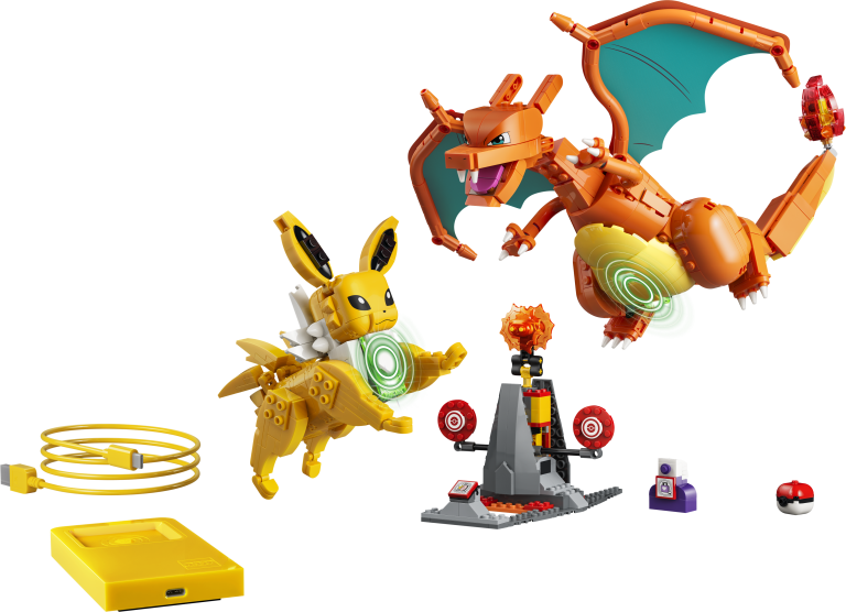 SMART Play™: Ultimativer Showdown zwischen Glurak und Blitza